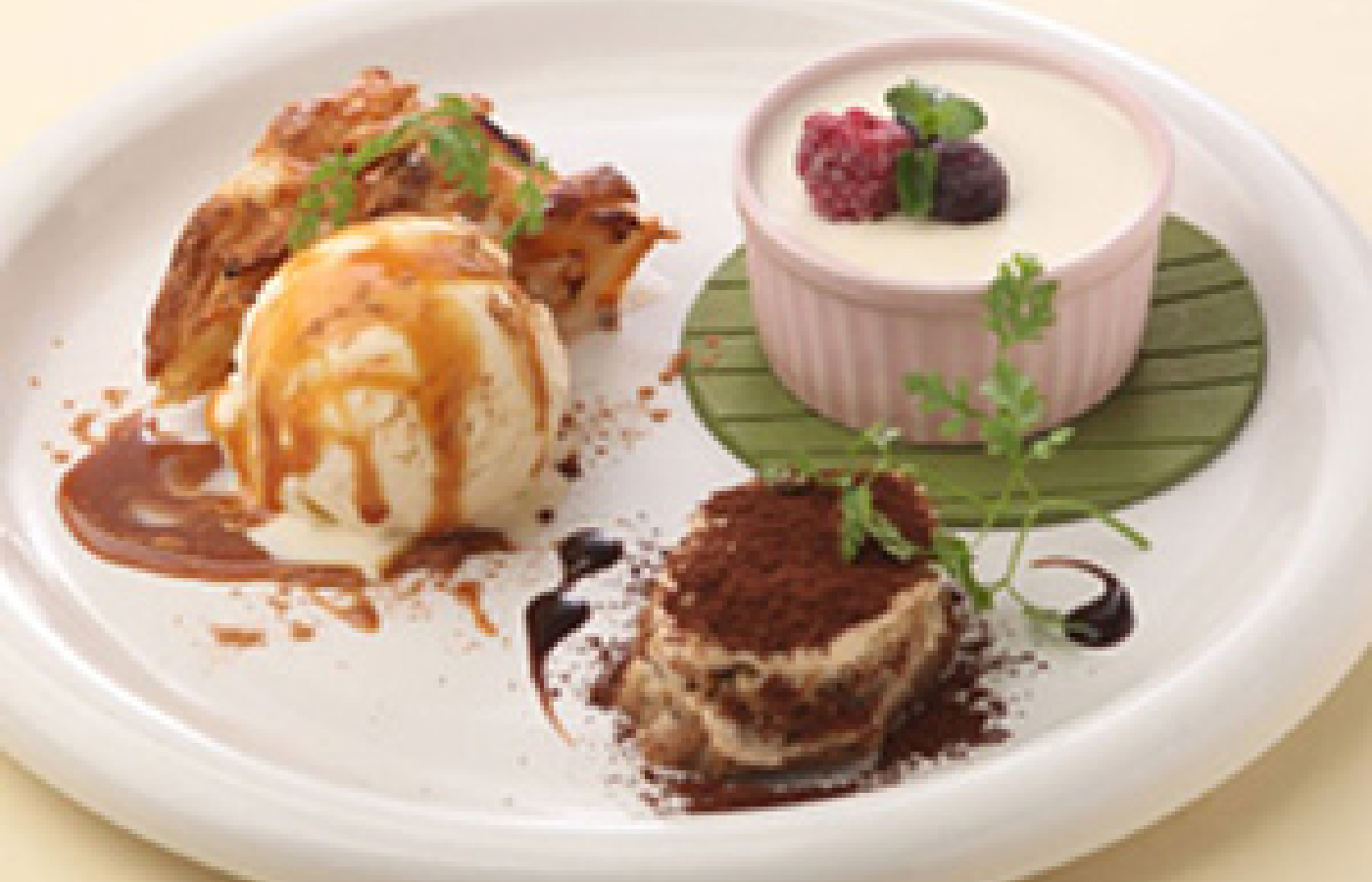 cafe&dining Passeretti(カフェ アンド ダイニング パセレッティ)